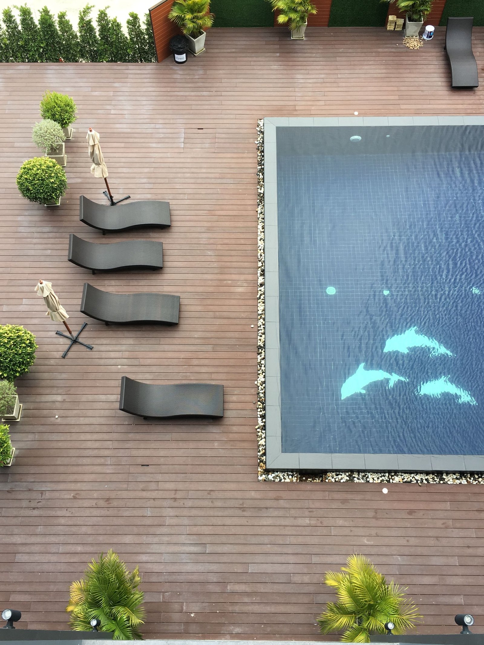 Outdoor & Pool Deck Tiles