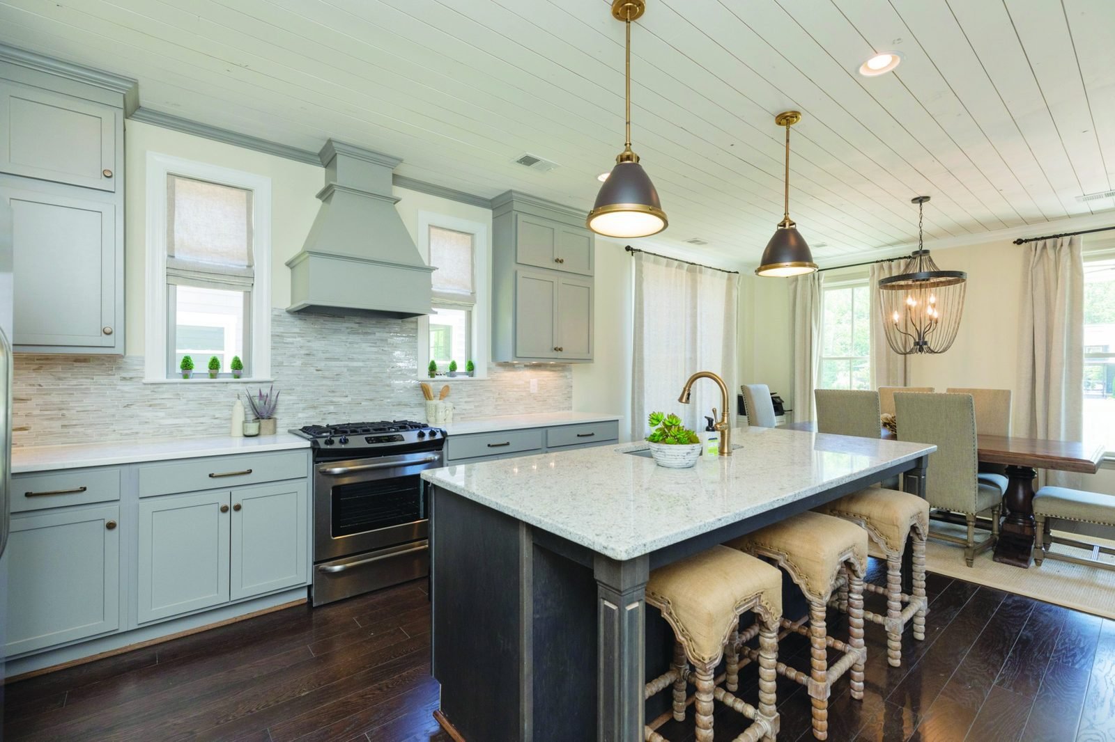 Grey shaker kitchen with matching shaker island