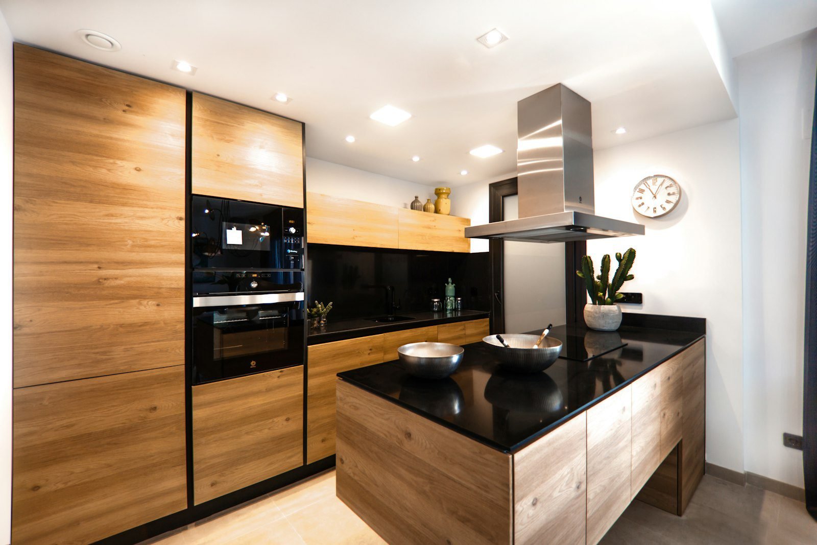 Solid Wood Kitchen Cabinets