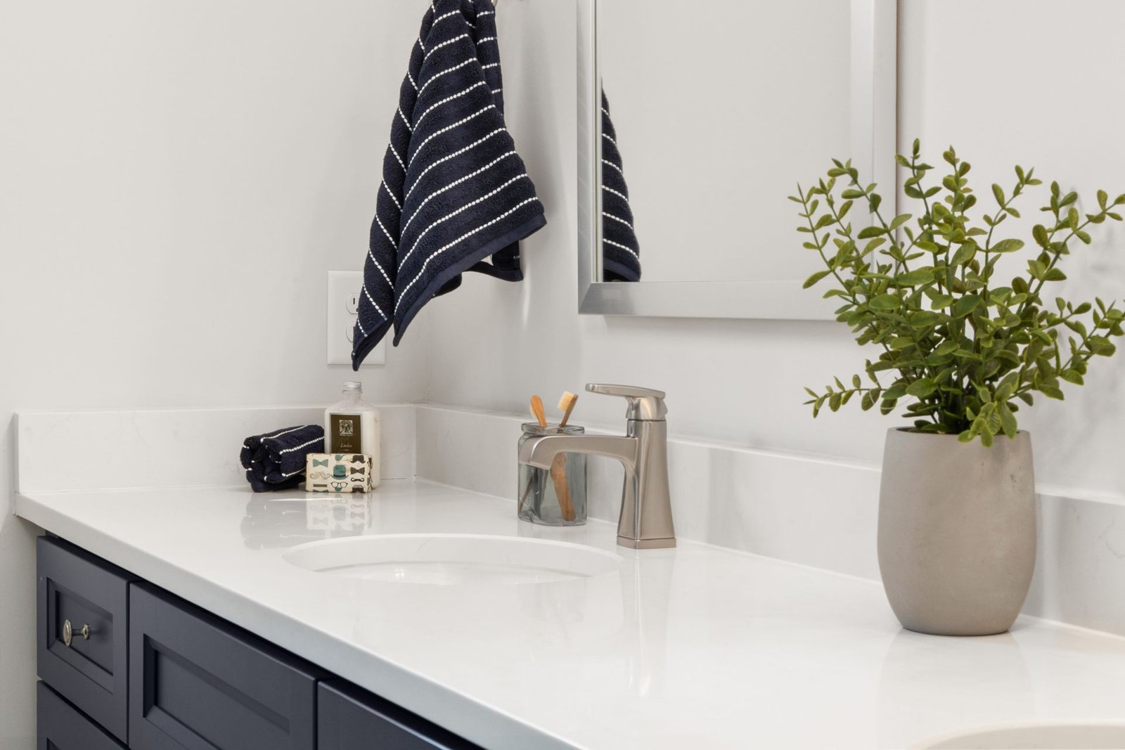 Marble worktop with undermount basin and deck-mount tap