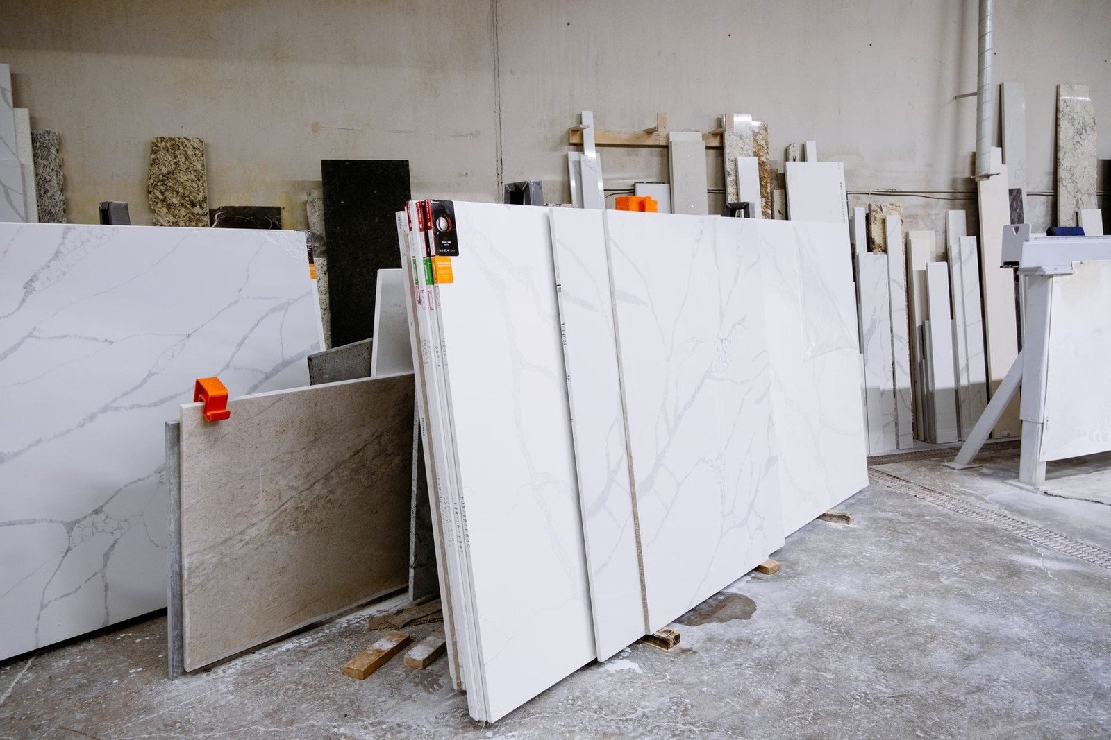 Slab Cutting & Edge Profiles